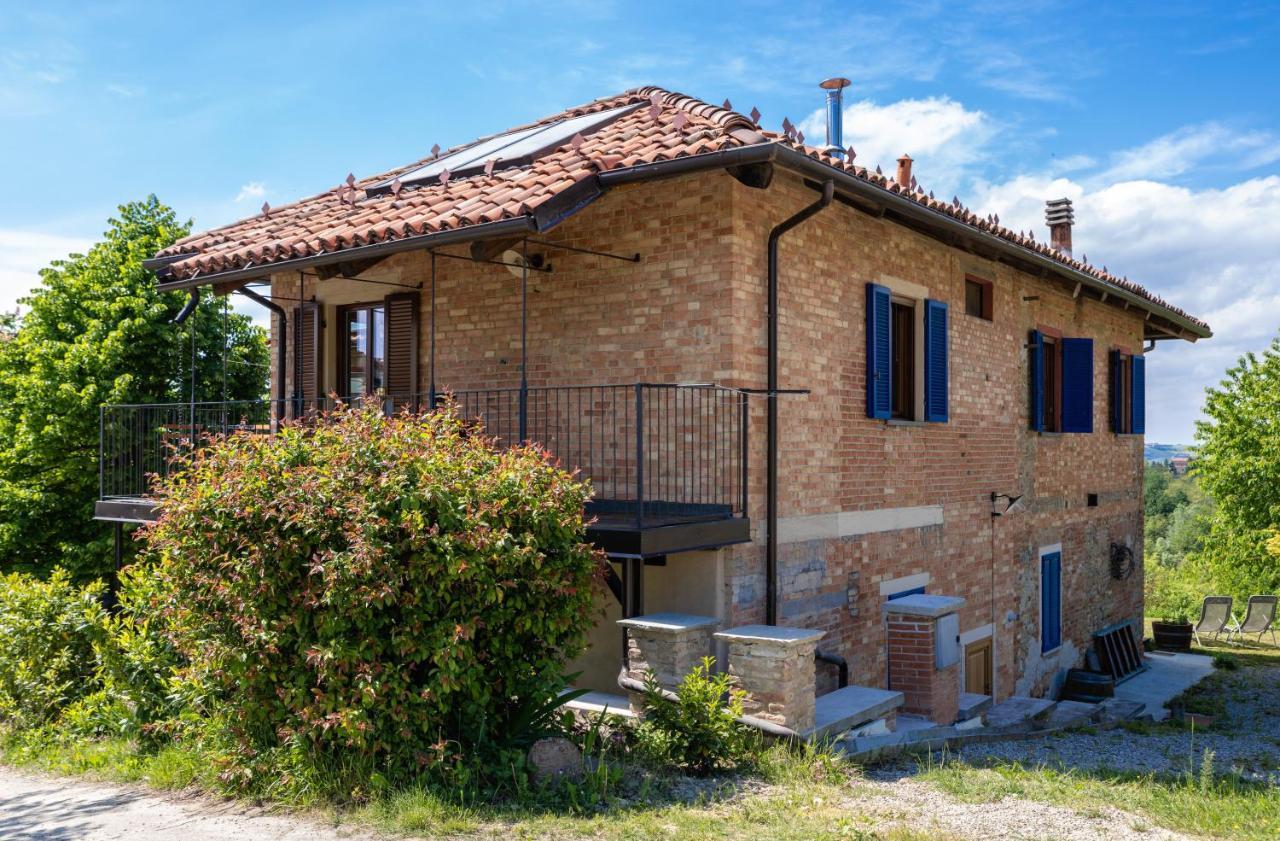 B&B Sant'Anna 21 Monforte dʼAlba Exterior foto